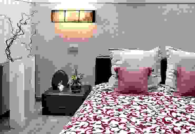 Irina Derbeneva Camera da letto moderna