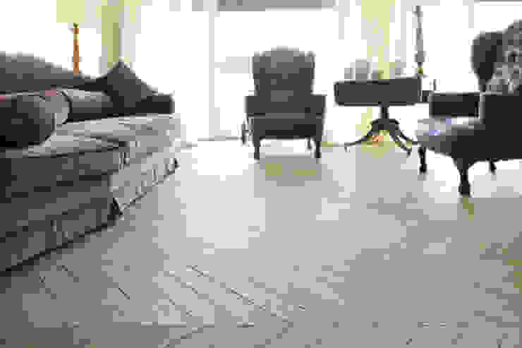 The Wood Alchemist - Simone Castelli غرفة المعيشة