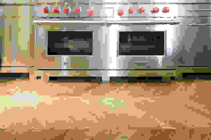 The Wood Alchemist - Simone Castelli مطبخ