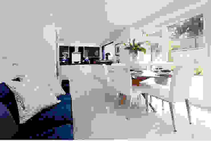 Make every room a new adventure… .. Comedores de estilo moderno de Graeme Fuller Design Ltd Moderno