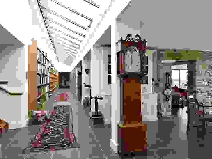 Fronhaul 現代風玄關、走廊與階梯 根據 Baart Harries Newall 現代風