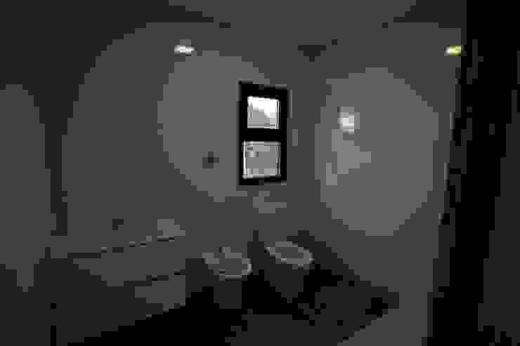 Cosquel, Sociedade de Construções Lda Baños de estilo rural