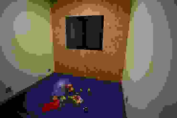 Cosquel, Sociedade de Construções Lda Dormitorios infantiles de estilo rural