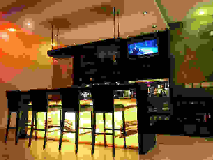 BAR RESIDENCIAL ESCALANTE de COTA ESTÉVEZ ARQUITECTURA homify