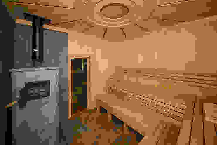 Дом и баня в поселке Гавриково, МО.Парилка в бане ItalProject Спа в эклектичном стиле Дерево Бежевый