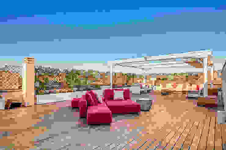 GERMANICO MOB ARCHITECTS Balcone, Veranda & Terrazza in stile moderno