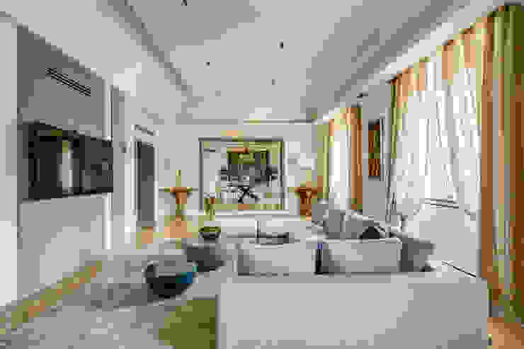 GERMANICO MOB ARCHITECTS Soggiorno moderno