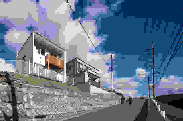 有限会社アルキプラス建築事務所 Case moderne