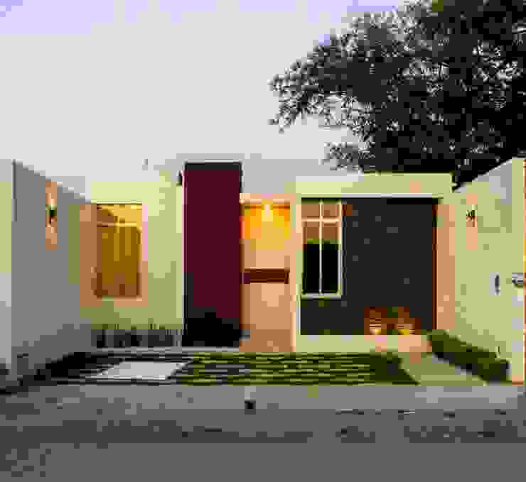 Modern houses by MOVE Arquitectos Modern