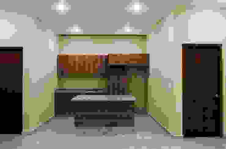 Modern kitchen by MOVE Arquitectos Modern