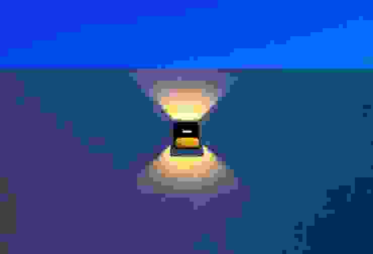 Modern walls & floors by MOVE Arquitectos Modern