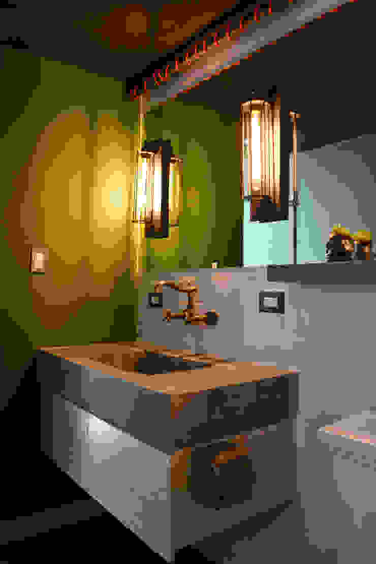 Garage Interiorismo y Diseño Будинки