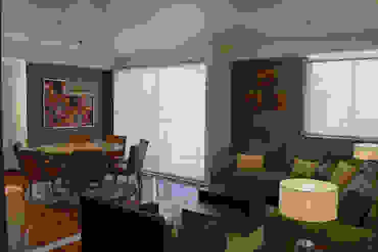 Garage Interiorismo y Diseño Будинки
