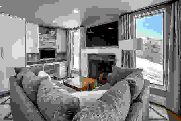 Award Winning Winslow Project Futurian Systems Living room