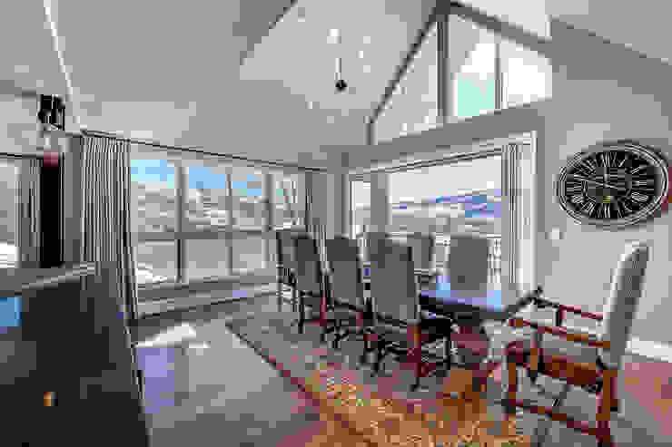 Award Winning Winslow Project Futurian Systems Classic style dining room