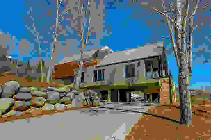 Award Winning Winslow Project Futurian Systems Classic style houses