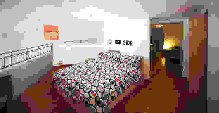 Graphic Designer Loft, LAB43 LAB43 Industrial style bedroom