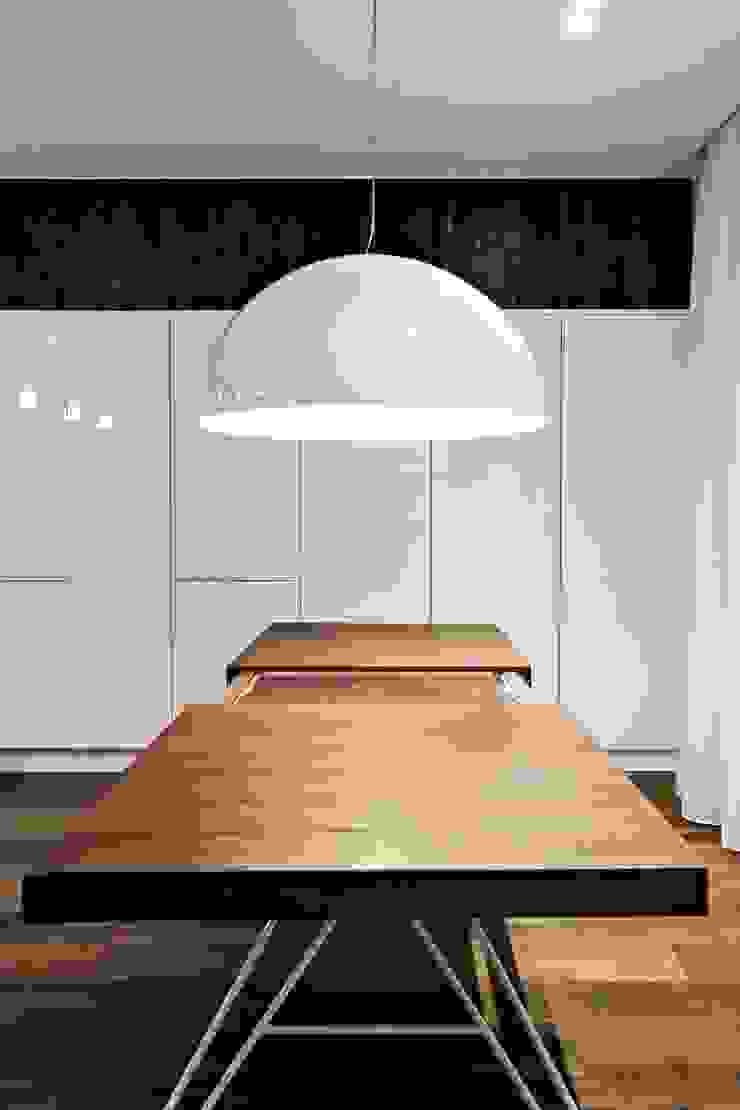 m12 architettura design KücheTische und Sitzmöbel