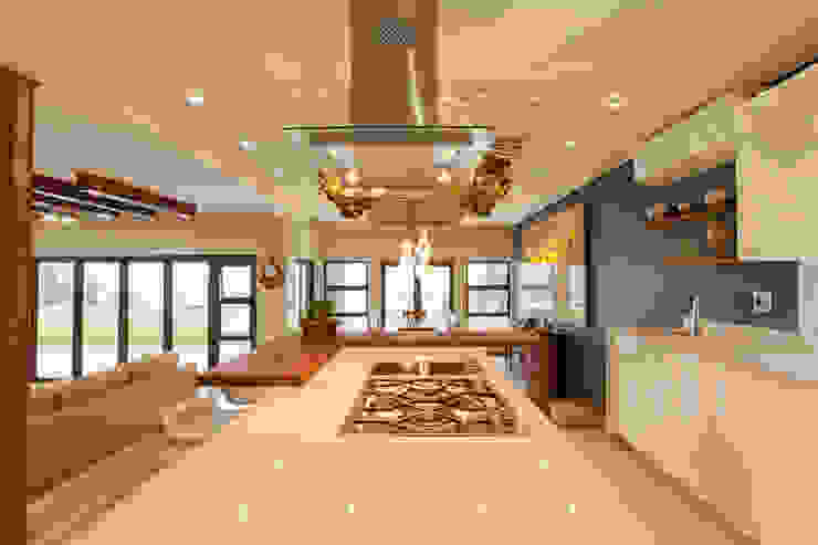 House Naidoo, Redesign Interiors Redesign Interiors Moderne Küchen