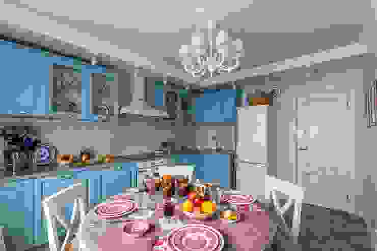 Квартира на Петроградке, Belimov-Gushchin Andrey Belimov-Gushchin Andrey Country style dining room Blue