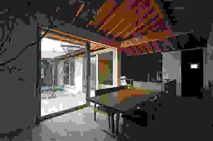 岡本和樹建築設計事務所 Moderne Esszimmer
