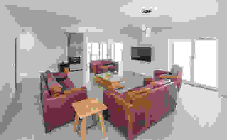 Coldwells, Alford, Aberdeenshire Roundhouse Architecture Ltd Modern living room