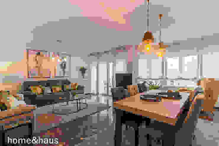 Reportaje fotográfico en piso reformado en Granada, Home & Haus | Home Staging & Fotografía Home & Haus | Home Staging & Fotografía Moderne Wohnzimmer Weiß