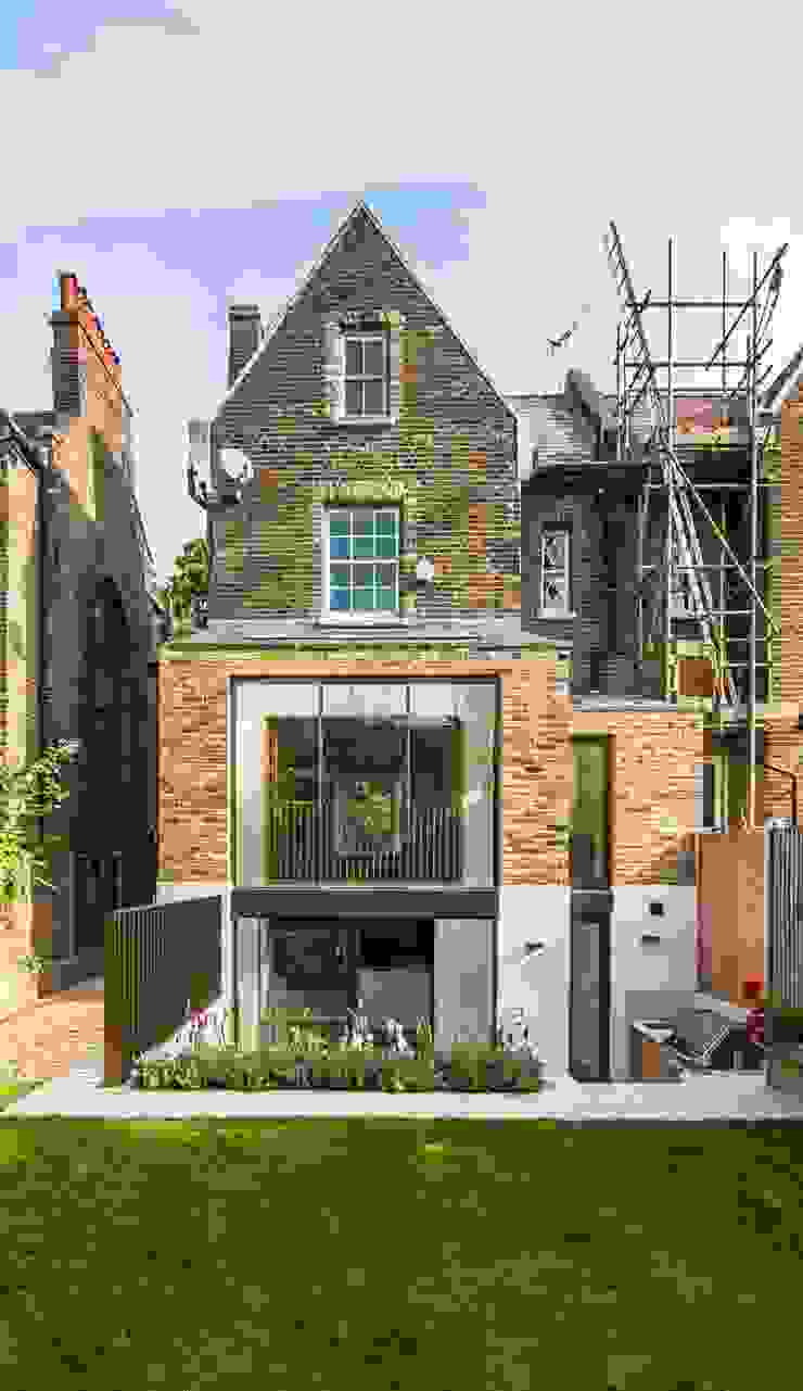 DE BEAUVOIR SQUARE von Bradley Van Der Straeten Architects homify