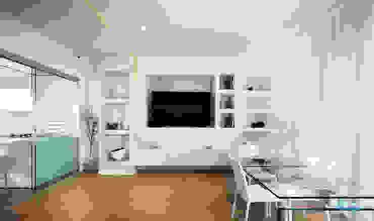 Un piso espectacular y moderno (en gris y blanco) | homify