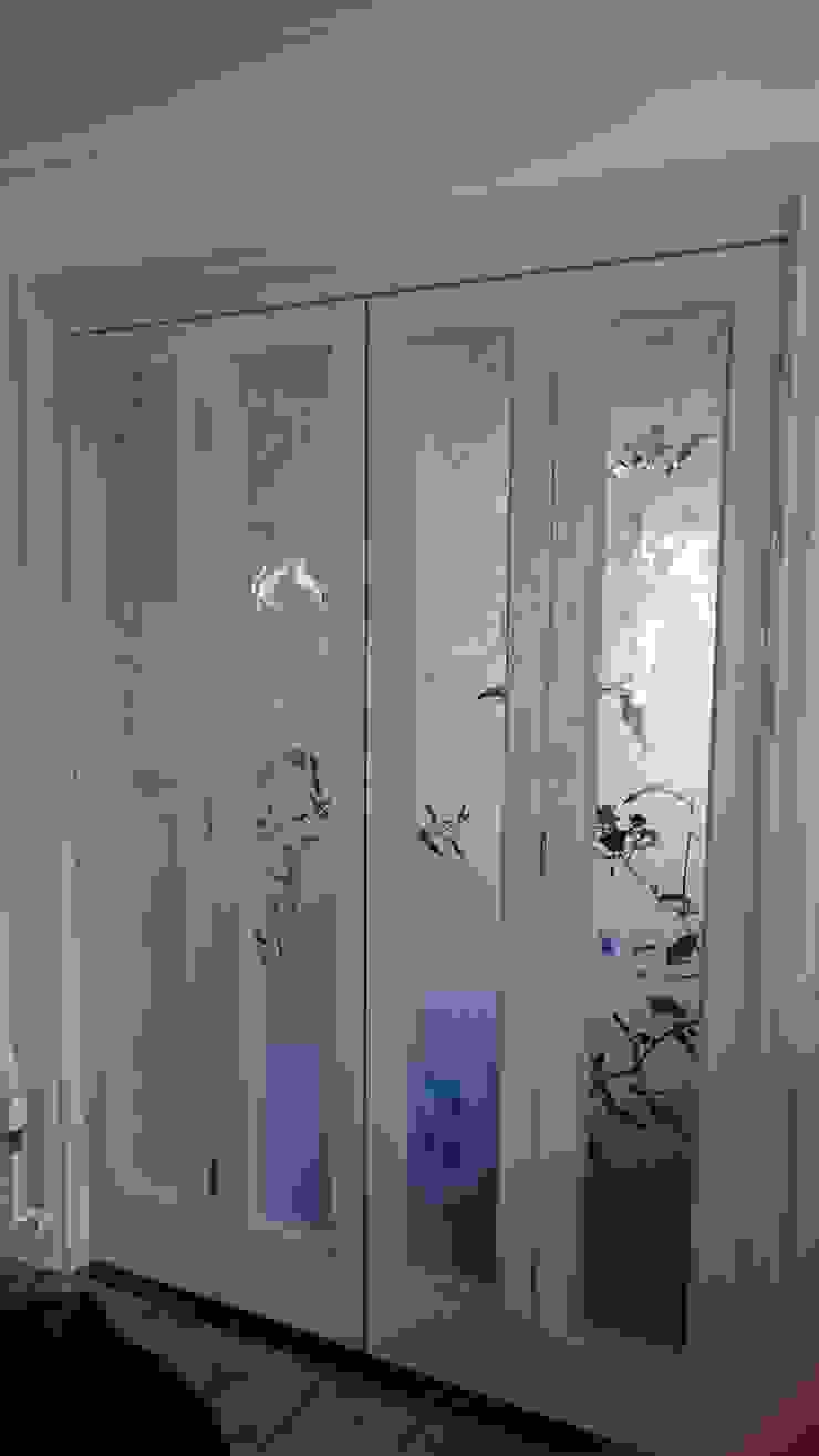 Etched Glass For Bi Folding Doors Classic Style Living Room By Antonia Macgregor Designs In Glass Classic Glass Homify