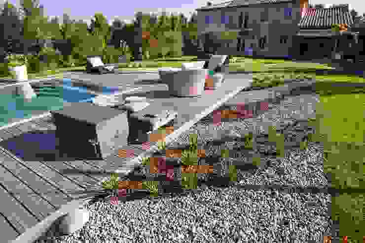 Trets Jardin Contemporain En Provence Von Agence Morvant