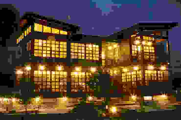 【木建築】宜蘭三星鄉│江宅│獨棟別墅│建坪100坪 根據 閮檍設計 Ting Yi Design 古典風 實木 Multicolored