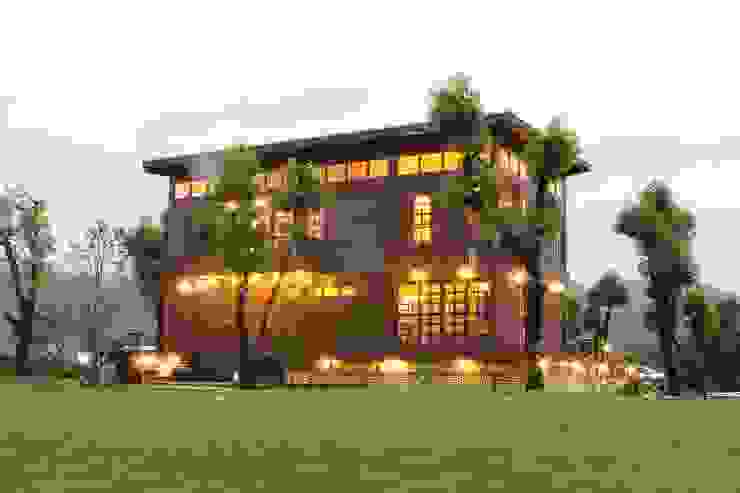 【木建築】宜蘭三星鄉│江宅│獨棟別墅│建坪100坪 根據 閮檍設計 Ting Yi Design 古典風 實木 Multicolored
