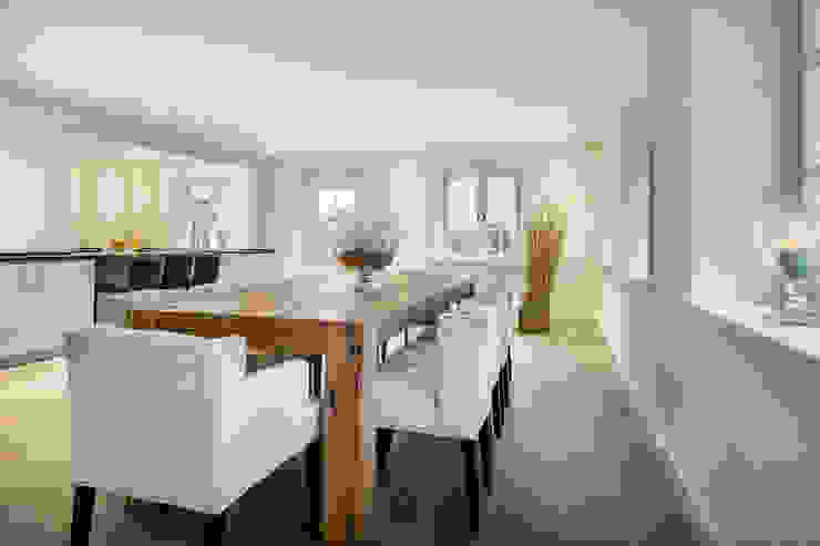 Homestaging XXL in Archsum auf Sylt, Home Staging Sylt GmbH Home Staging Sylt GmbH Nowoczesna jadalnia