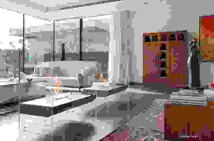 Reception / Living Room Jam Space Ltd Eclectic style living room