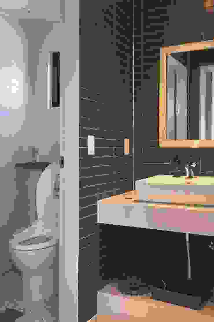 YP(Yellow Paper) Modern bathroom
