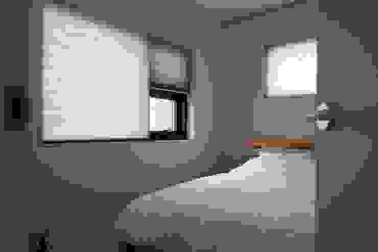 YP(Yellow Paper) Modern style bedroom