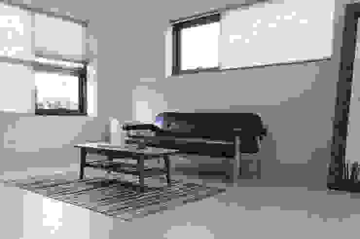 YP(Yellow Paper) Modern living room