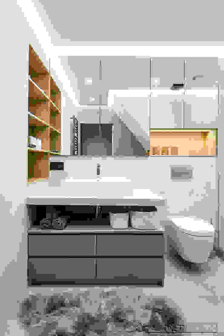 Casas de banho modernas por Q2Design Moderno