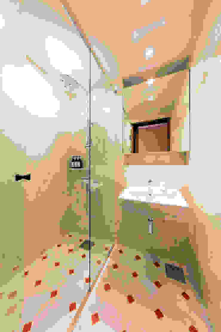 tuneplanning Modern bathroom