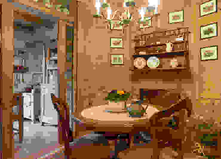 Baita L'Antica s.a.s. Moderne Esszimmer