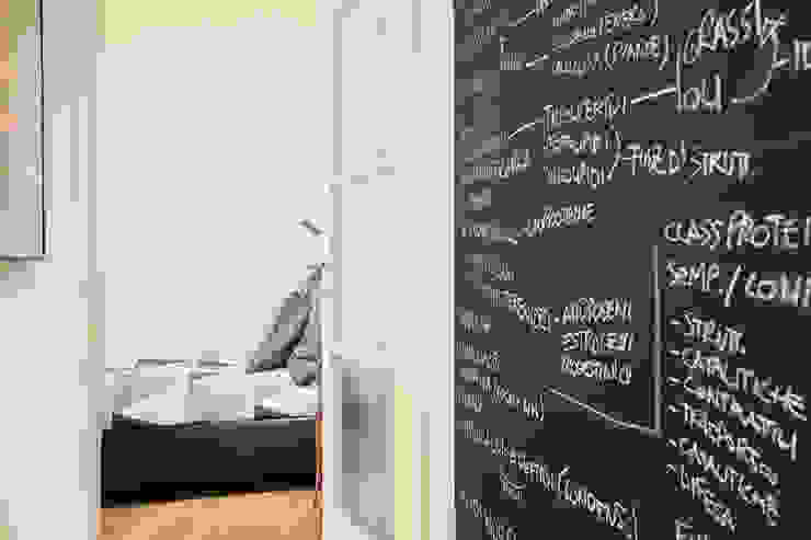 Fabio Carria DormitoriosAccesorios y decoración Madera Negro