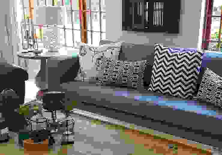 Blue Green Tv Room By Sophistique Interiors Homify