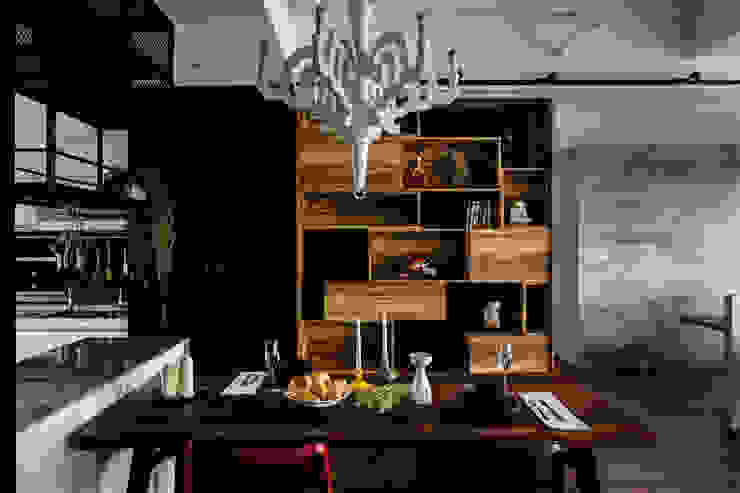 釩星空間設計 Industriale Esszimmer
