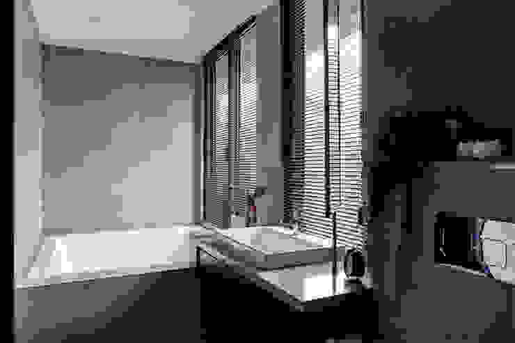 釩星空間設計 Industriale Badezimmer