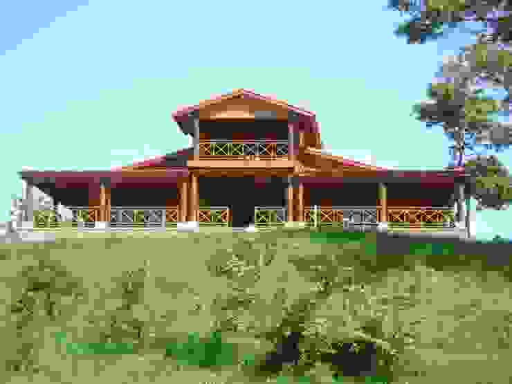 Casas y cabañas de Madera -GRUPO CONSTRUCTOR RIO DORADO (MRD-TADPYC) บ้านและที่อยู่อาศัย