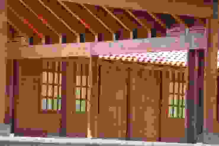 Casas y cabañas de Madera -GRUPO CONSTRUCTOR RIO DORADO (MRD-TADPYC) บ้านและที่อยู่อาศัย