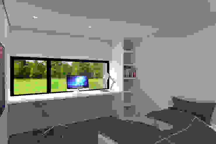 Modern nursery/kids room by Magnific Home Lda Modern