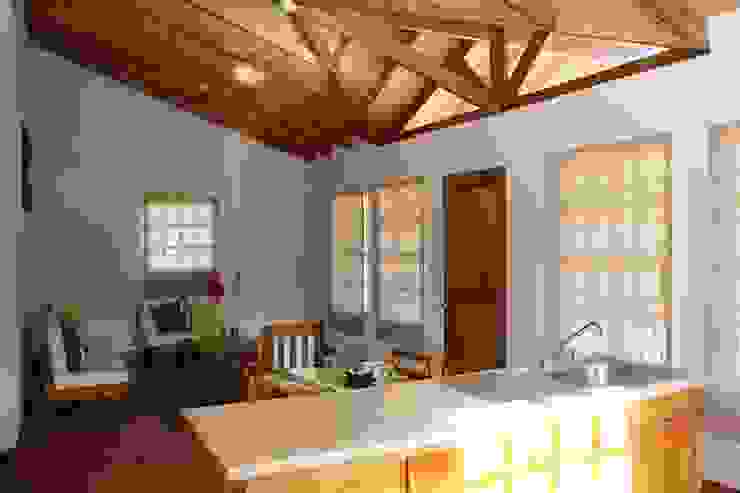 Casas y cabañas de Madera -GRUPO CONSTRUCTOR RIO DORADO (MRD-TADPYC) บ้านและที่อยู่อาศัย