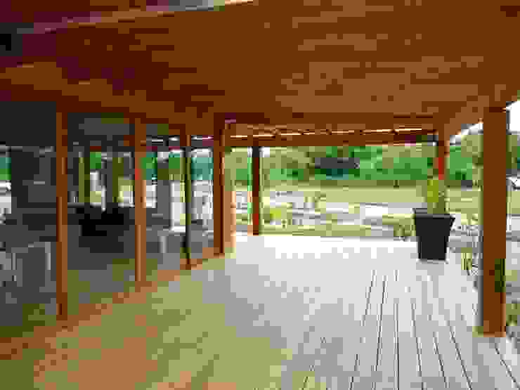 Casas y cabañas de Madera -GRUPO CONSTRUCTOR RIO DORADO (MRD-TADPYC) ห้องทำงาน/อ่านหนังสือ